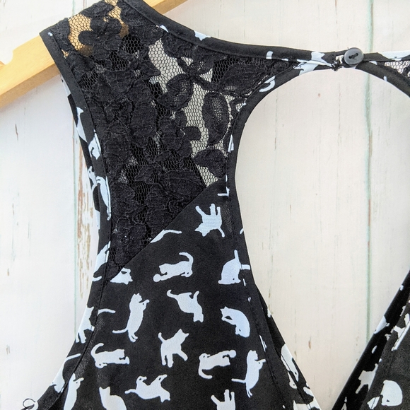 3/$20 Forever 21 Black White Cat Print Lace Dress - Picture 11 of 13